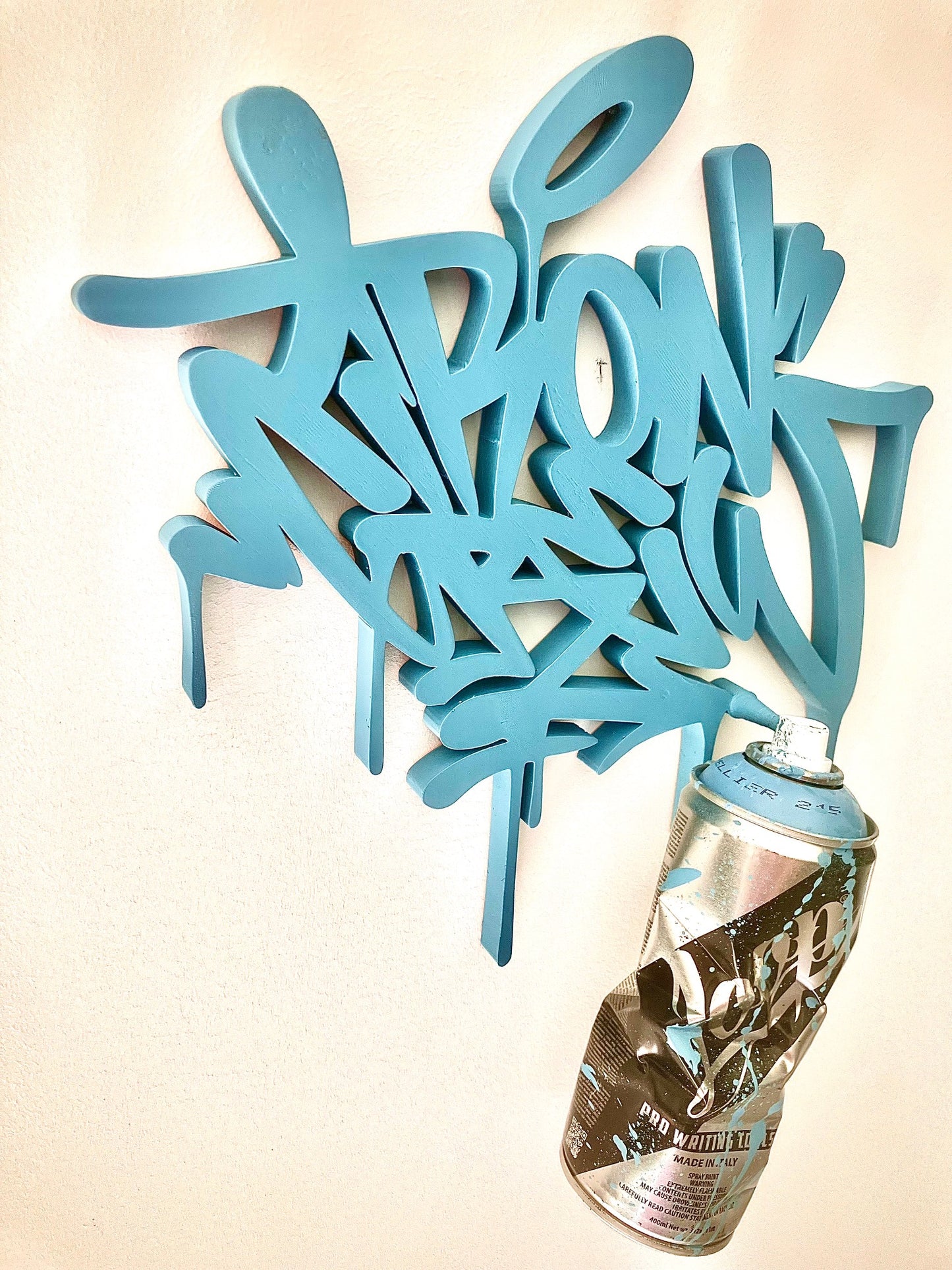 Graffiti Sculpture Murale "Iron Crew"